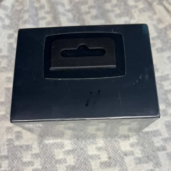 Beats by Dre Powerbeats Pro - Navy. New In Plastic - Picture 5 of 5